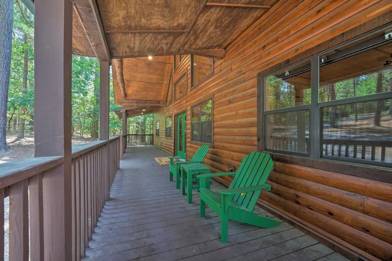 The Eastwood Spacious Retreat With 4 King En-Suites - Hot Tub - Pet-Friendly - Cozy Fire Pit - Prime Location - Multi-Family Broken Bow Exterior foto
